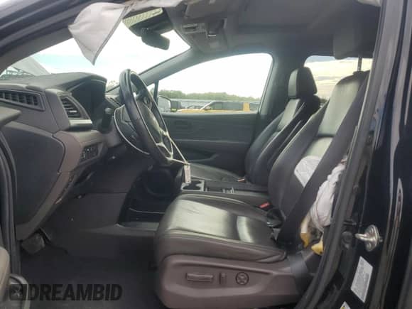 2019 Honda Odyssey EX-L с VIN 5FNRL6H74KB103655, выставлен на аукционе Copart как лот 81819815 с пробегом 194 463 миль миль и Списание • Salvage title. История ставок и продаж доступна на DreamBid. Изображение 7.