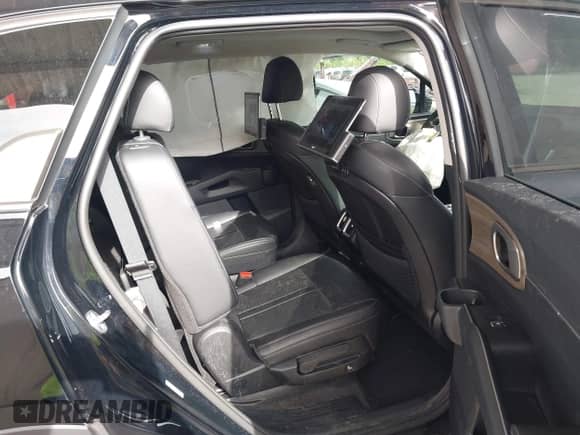 2023 Kia Sorento X-Line EX с VIN 5XYRHDLF5PG195945, выставлен на аукционе IAAI как лот 39823557 с пробегом 18 652 миль миль и . История ставок и продаж доступна на DreamBid. Изображение 8.