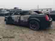 2006 Chrysler 300 C SRT-8 z VIN 2C3LA73W56H219435, wystawiony jako Copart lot #58488505 z przebiegiem Nie podano mil oraz Nie do naprawy • Non repairable. Historia ofert i sprzedaży dostępna na DreamBid. Obrazek 2.