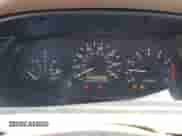 1997 Toyota Camry LE z VIN 4T1BF22K0VU029186, wystawiony jako IAAI lot #42029297 z przebiegiem 153 204 mil mil oraz . Historia ofert i sprzedaży dostępna na DreamBid. Obrazek 7.