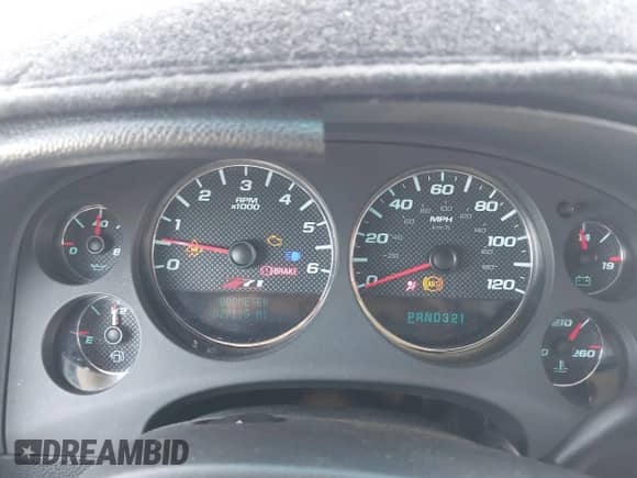 2007 Chevrolet Avalanche LTZ with VIN 3GNEC12J87G309298, listed as a IAAI auction lot 42072903 with 327,119 mi miles and . Bid and sale history available at DreamBid. Image 7.