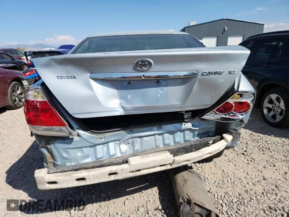 2005 Toyota Camry STD с VIN 4T1BE32K15U621821, выставлен на аукционе Copart как лот 80732275 с пробегом 198 590 миль миль и Списание • Salvage title. История ставок и продаж доступна на DreamBid. Изображение 6.