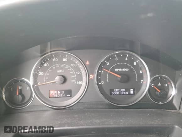 2009 Jeep Commander Sport с VIN 1J8HG48K29C519194, выставлен на аукционе Copart как лот 56788045 с пробегом 179 034 миль миль и Списание • Salvage title. История ставок и продаж доступна на DreamBid. Изображение 9.