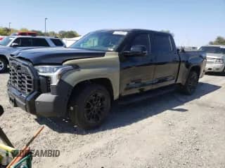 2025 Toyota Tundra Limited with VIN 5TFWA5EC2SX038217, listed as a Copart auction lot 85893025 with 7,284 mi miles and Salvage title. Bid and sale history available at DreamBid. Image 1.