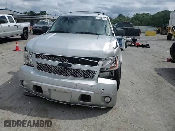2010 Chevrolet Tahoe LTZ с VIN 1GNUKCE09AR193498, выставлен на аукционе Copart как лот 67434105 с пробегом 269 238 миль миль и Списание • Salvage title. История ставок и продаж доступна на DreamBid. Изображение 14.