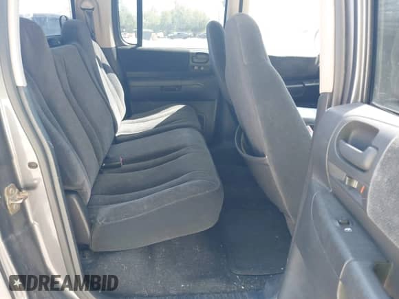 2002 Dodge Dakota SLT with VIN 1B7HL48N32S587531, listed as a IAAI auction lot 42266638 with 151,397 mi miles and . Bid and sale history available at DreamBid. Image 8.