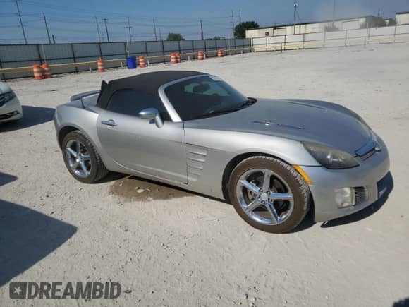 2009 Saturn Sky Red Line with VIN 1G8MT35X69Y106090, listed as a Copart auction lot 59311614 with 76,224 mi miles and Clean title. Bid and sale history available at DreamBid. Image 4.