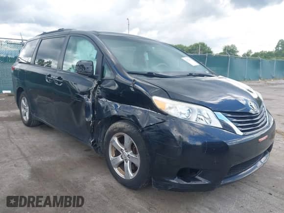 2014 Toyota Sienna LE AAS с VIN 5TDKK3DC4ES488897, выставлен на аукционе IAAI как лот 43083441 с пробегом 127 469 миль миль и . История ставок и продаж доступна на DreamBid. Изображение 1.