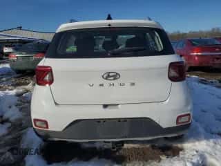 2020 Hyundai Venue SEL с VIN KMHRC8A32LU015727, выставлен на аукционе Copart как лот 44823424 с пробегом 43 488 миль миль и . История ставок и продаж доступна на DreamBid. Изображение 6.