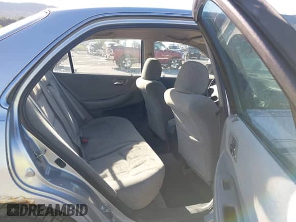 2001 Honda Accord LX with VIN 1HGCG665X1A142545, listed as a IAAI auction lot 42847516 with 171,574 mi miles and . Bid and sale history available at DreamBid. Image 8.