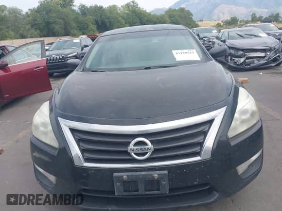2015 Nissan Altima S z VIN 1N4AL3AP3FC457570, wystawiony jako IAAI lot #43128513 z przebiegiem 215 727 mil mil oraz . Historia ofert i sprzedaży dostępna na DreamBid. Obrazek 12.