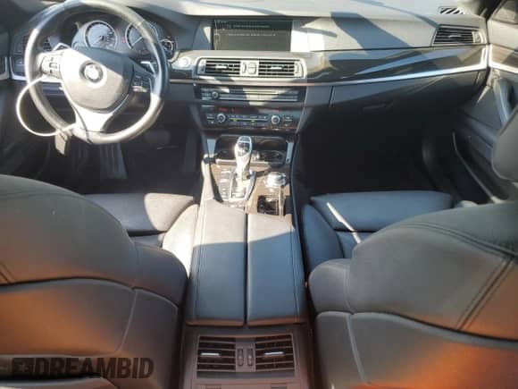 2012 BMW 5 Series 550i xDrive with VIN WBAFU9C5XCC787632, listed as a Copart auction lot 80516295 with 113,441 mi miles and Clean title. Bid and sale history available at DreamBid. Image 8.