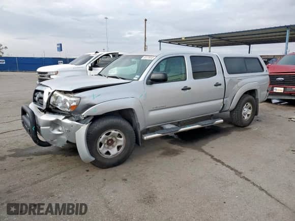 2008 Toyota Tacoma PreRunner with VIN 3TMKU72N68M013732, listed as a Copart auction lot 85378045 with 131,719 mi miles and Salvage title. Bid and sale history available at DreamBid. Image 1.