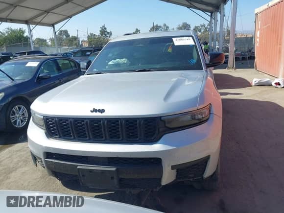 2023 Jeep Grand Cherokee Altitude с VIN 1C4RJKAG5P8871886, выставлен на аукционе IAAI как лот 42803749 с пробегом 54 677 миль миль и . История ставок и продаж доступна на DreamBid. Изображение 12.