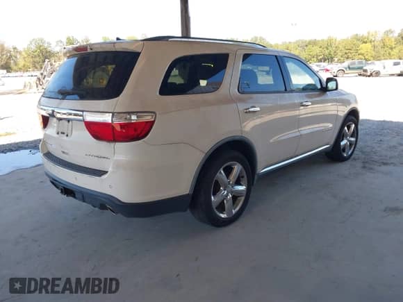 2011 Dodge Durango Citadel with VIN 1D4SD5GT6BC663927, listed as a IAAI auction lot 43491048 with 168,727 mi miles and . Bid and sale history available at DreamBid. Image 4.