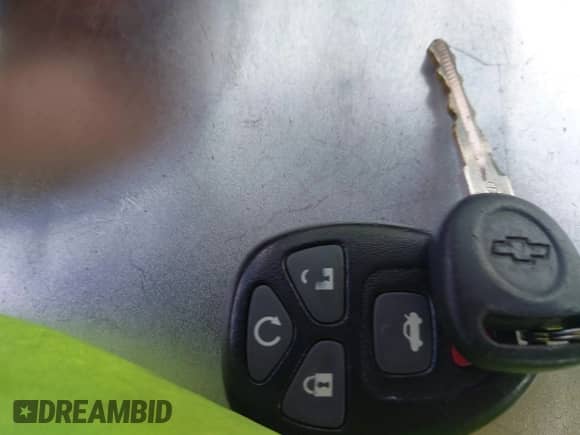 2012 Chevrolet Malibu 1LT z VIN 1G1ZC5E09CF301185, wystawiony jako IAAI lot #43294515 z przebiegiem 136 962 mil mil oraz . Historia ofert i sprzedaży dostępna na DreamBid. Obrazek 11.