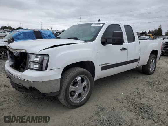 2008 GMC Sierra 1500 Work Truck with VIN 2GTEC19C781125822, listed as a Copart auction lot 71683234 with 246,362 mi miles and Salvage title. Bid and sale history available at DreamBid. Image 1.