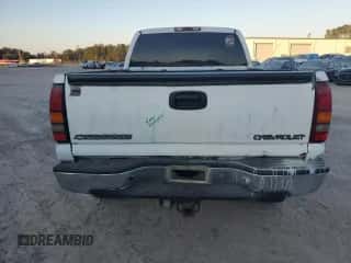 1999 Chevrolet Silverado 2500 LS с VIN 1GCGK29U0XE230564, выставлен на аукционе Copart как лот 77198844 с пробегом 245 503 миль миль и Списание • Salvage title. История ставок и продаж доступна на DreamBid. Изображение 6.