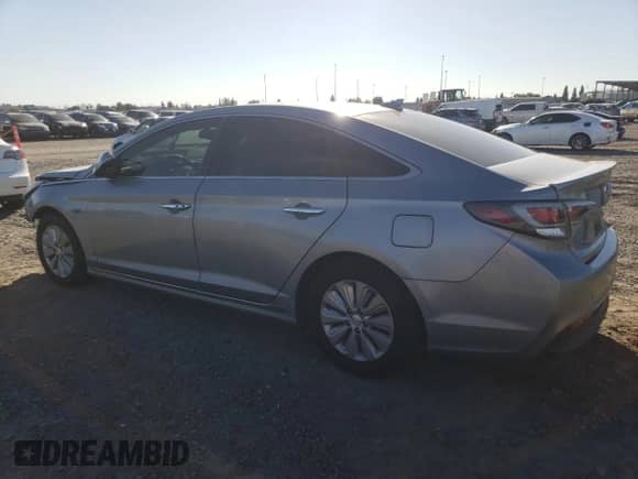 2016 Hyundai Sonata SE with VIN KMHE24L13GA024935, listed as a Copart auction lot 85566335 with 156,032 mi miles and Salvage title. Bid and sale history available at DreamBid. Image 2.
