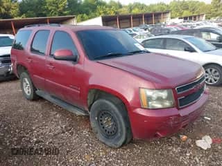 2007 Chevrolet Tahoe LT z VIN 1GNFC13007R398519, wystawiony jako IAAI lot #42874003 z przebiegiem 333 914 mil mil oraz . Historia ofert i sprzedaży dostępna na DreamBid. Obrazek 1.