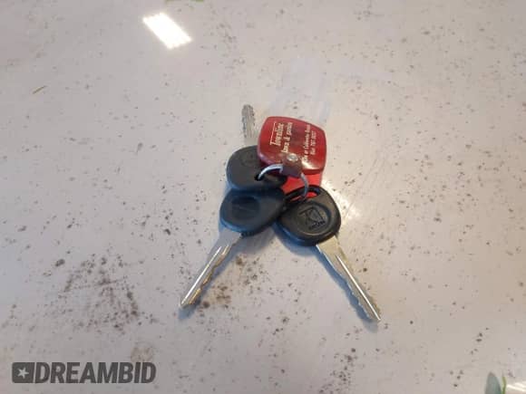 2001 Saturn SL with VIN 1G8ZF52841Z208220, listed as a IAAI auction lot 42288195 with Not provided miles and . Bid and sale history available at DreamBid. Image 11.