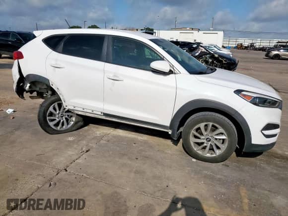 2016 Hyundai Tucson SE with VIN KM8J23A45GU061375, listed as a Copart auction lot 61677145 with 112,789 mi miles and Salvage title. Bid and sale history available at DreamBid. Image 4.