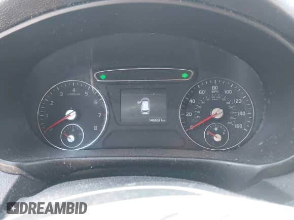 2019 Kia Sorento LX with VIN 5XYPG4A30KG582267, listed as a IAAI auction lot 43033776 with 148,881 mi miles and . Bid and sale history available at DreamBid. Image 7.