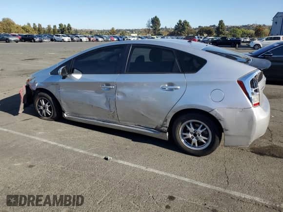 2012 Toyota Prius Four with VIN JTDKN3DU9C5417729, listed as a Copart auction lot 82249555 with 224,522 mi miles and Salvage title. Bid and sale history available at DreamBid. Image 2.