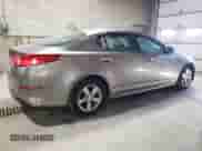2015 Kia Optima LX с VIN 5XXGM4A79FG467530, выставлен на аукционе Copart как лот 89910375 с пробегом 136 754 миль миль и Списание • Salvage title. История ставок и продаж доступна на DreamBid. Изображение 3.