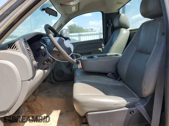 2013 GMC Sierra 1500 Work Truck с VIN 1GTN1TEA0DZ188140, выставлен на аукционе Copart как лот 90270435 с пробегом 155 094 миль миль и Списание • Salvage title. История ставок и продаж доступна на DreamBid. Изображение 7.