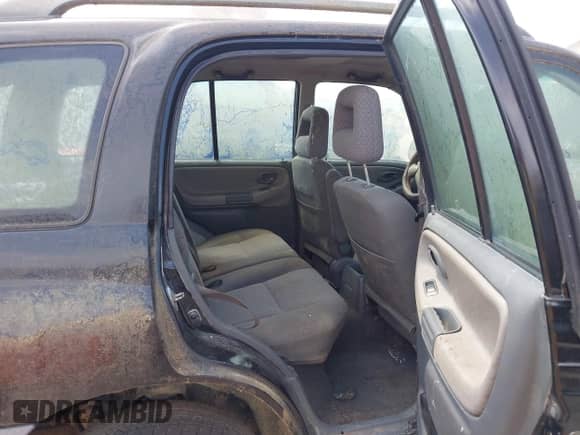 2003 Chevrolet Tracker с VIN 2CNBJ134X36921126, выставлен на аукционе IAAI как лот 42536787 с пробегом 199 063 миль миль и . История ставок и продаж доступна на DreamBid. Изображение 8.