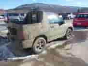 2000 Chevrolet Tracker with VIN 2CNBJ18C8Y6916224, listed as a IAAI auction lot 41564709 with 213,470 mi miles and . Bid and sale history available at DreamBid. Image 4.