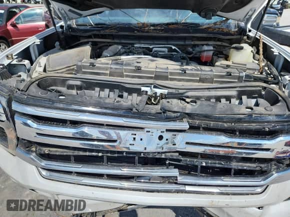 2024 Chevrolet Silverado 2500HD High Country с VIN 1GC4YREY2RF184994, выставлен на аукционе Copart как лот 64391955 с пробегом 27 175 миль миль и Списание • Salvage title. История ставок и продаж доступна на DreamBid. Изображение 11.