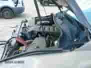 2013 Toyota Tundra Limited z VIN 5TFBY5F1XDX282367, wystawiony jako IAAI lot #42148030 z przebiegiem 124 357 mil mil oraz . Historia ofert i sprzedaży dostępna na DreamBid. Obrazek 19.