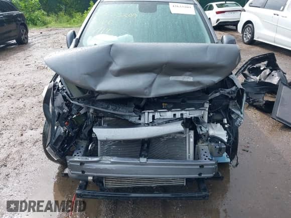 2020 Chevrolet Trax LT with VIN 3GNCJLSB3LL258845, listed as a IAAI auction lot 42633209 with 47,085 mi miles and . Bid and sale history available at DreamBid. Image 6.