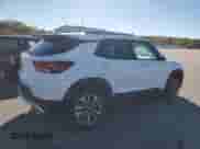 2025 Chevrolet TrailBlazer LT с VIN KL79MRSL4SB042800, выставлен на аукционе Copart как лот 85711335 с пробегом 16 836 миль миль и Списание • Salvage title. История ставок и продаж доступна на DreamBid. Изображение 3.