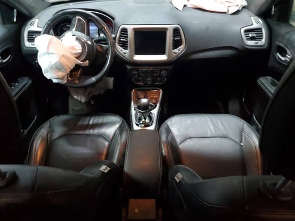 2021 Jeep Compass 80th Anniversary with VIN 3C4NJDEB7MT537168, listed as a Copart auction lot 81947115 with 35,696 mi miles and Non repairable. Bid and sale history available at DreamBid. Image 8.