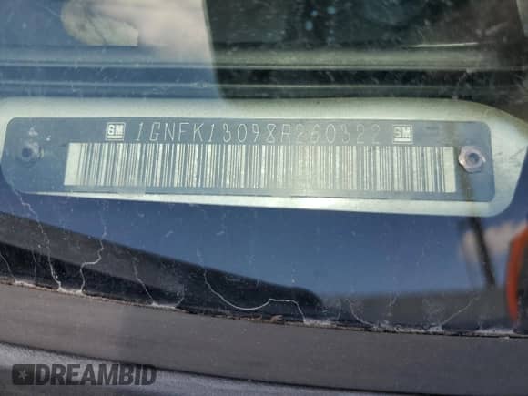 2008 Chevrolet Tahoe 2LT с VIN 1GNFK13098R260322, выставлен на аукционе Copart как лот 62146165 с пробегом 99 978 миль миль и Списание • Salvage title. История ставок и продаж доступна на DreamBid. Изображение 13.