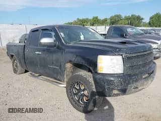 2010 Chevrolet Silverado 1500 LTZ с VIN 1GCSKTE3XAZ223215, выставлен на аукционе IAAI как лот 42921624 с пробегом 200 313 миль миль и . История ставок и продаж доступна на DreamBid. Изображение 1.