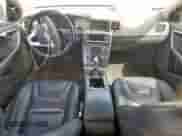 2015 Volvo S60 T5 Drive-E Premier с VIN YV126MFK4F1355600, выставлен на аукционе Copart как лот 68793115 с пробегом Не указан миль и Чистый • Clean title. История ставок и продаж доступна на DreamBid. Изображение 8.