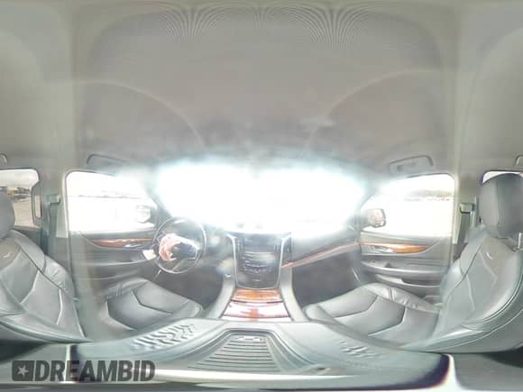 2018 Cadillac Escalade ESV z VIN 1GYS3GKJ1JR268657, wystawiony jako Copart lot #86831644 z przebiegiem 93 144 mil mil oraz Szkoda całkowita • Salvage title. Historia ofert i sprzedaży dostępna na DreamBid. Obrazek 13.