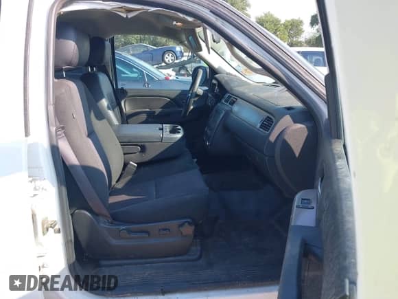 2013 Chevrolet Tahoe Commercial с VIN 1GNLC2E07DR344538, выставлен на аукционе IAAI как лот 42938452 с пробегом 220 507 миль миль и . История ставок и продаж доступна на DreamBid. Изображение 5.