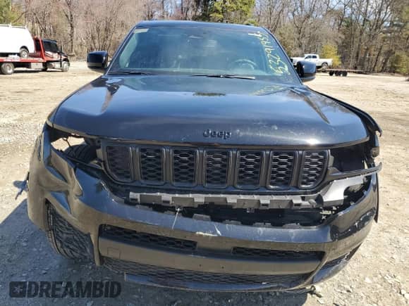 2024 Jeep Grand Cherokee Altitude with VIN 1C4RJKAG3R8517674, listed as a Copart auction lot 53291955 with Not provided miles and Clean title. Bid and sale history available at DreamBid. Image 5.