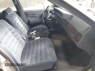 1984 Chevrolet Celebrity с VIN 1G1AW19X0EG195324, выставлен на аукционе IAAI как лот 42896901 с пробегом 91 614 миль миль и . История ставок и продаж доступна на DreamBid. Изображение 5.