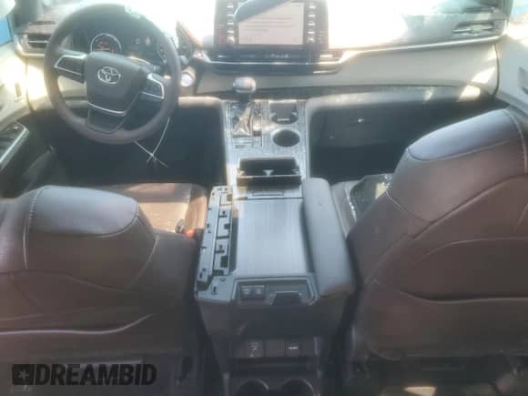 2024 Toyota Sienna Platinum с VIN 5TDERKEC2RS190050, выставлен на аукционе Copart как лот 42195075 с пробегом 42 747 миль миль и Списание • Salvage title. История ставок и продаж доступна на DreamBid. Изображение 8.