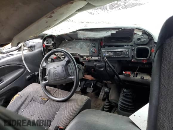 2002 Dodge 3500 с VIN 3B7MF33632M239639, выставлен на аукционе Copart как лот 55339375 с пробегом Не указан миль и Списание • Salvage title. История ставок и продаж доступна на DreamBid. Изображение 8.