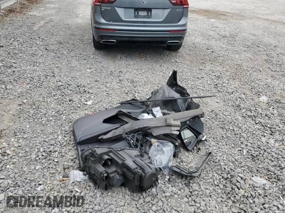 2021 Volkswagen Tiguan SE with VIN 3VV2B7AX1MM052670, listed as a Copart auction lot 83788055 with 102,535 mi miles and Salvage title. Bid and sale history available at DreamBid. Image 13.