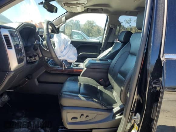 2017 GMC Sierra 1500 SLT z VIN 1GTV2NEJ2HZ103913, wystawiony jako Copart lot #45361065 z przebiegiem 113 298 mil mil oraz Szkoda całkowita • Salvage title. Historia ofert i sprzedaży dostępna na DreamBid. Obrazek 7.