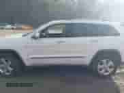 2011 Jeep Grand Cherokee Limited z VIN 1J4RR5GG3BC723298, wystawiony jako IAAI lot #43253689 z przebiegiem 165 890 mil mil oraz . Historia ofert i sprzedaży dostępna na DreamBid. Obrazek 14.