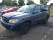 2005 Toyota Highlander with VIN JTEDP21A750086880, listed as a IAAI auction lot 43235079 with 222,327 mi miles and . Bid and sale history available at DreamBid. Image 2.